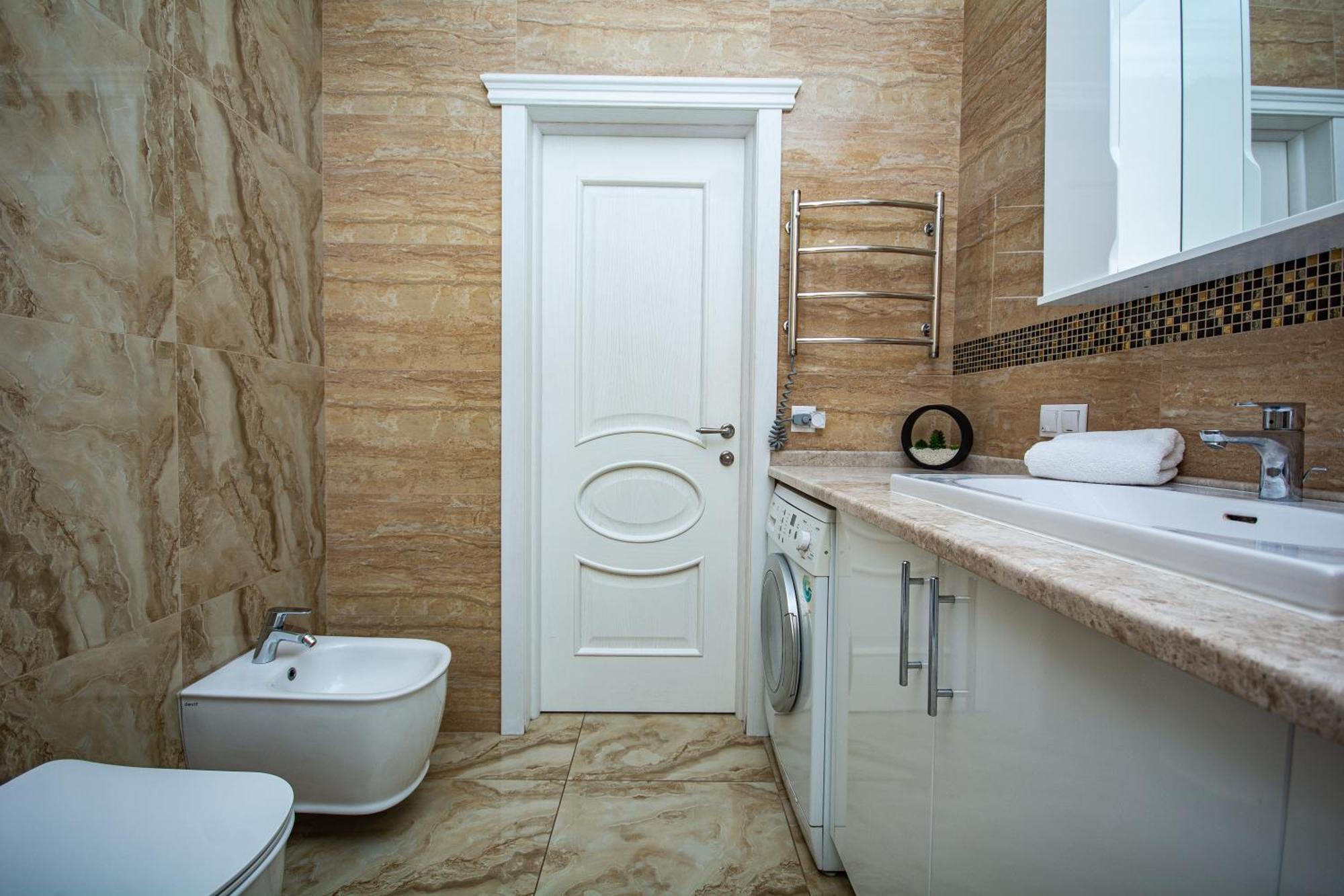 Luxury For Business & Pleasure Royal 3 Kyiv Exterior foto