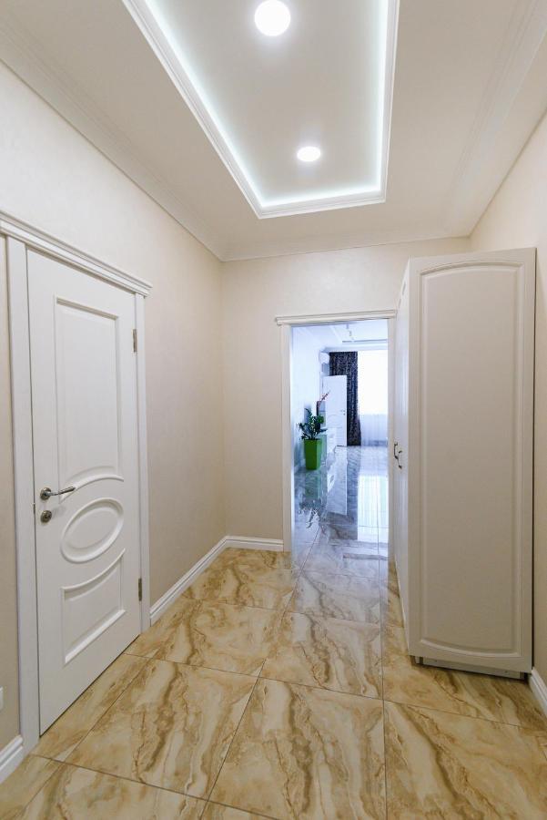 Luxury For Business & Pleasure Royal 3 Kyiv Exterior foto