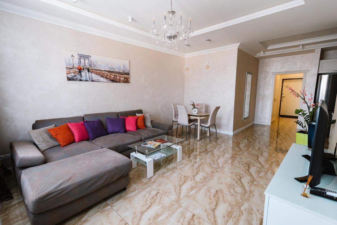 Luxury For Business & Pleasure Royal 3 Kyiv Exterior foto