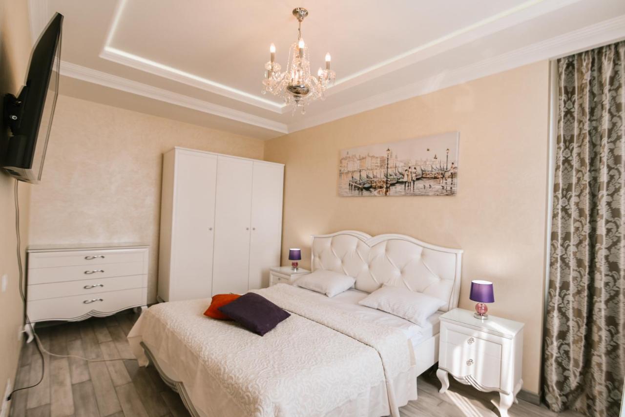 Luxury For Business & Pleasure Royal 3 Kyiv Exterior foto